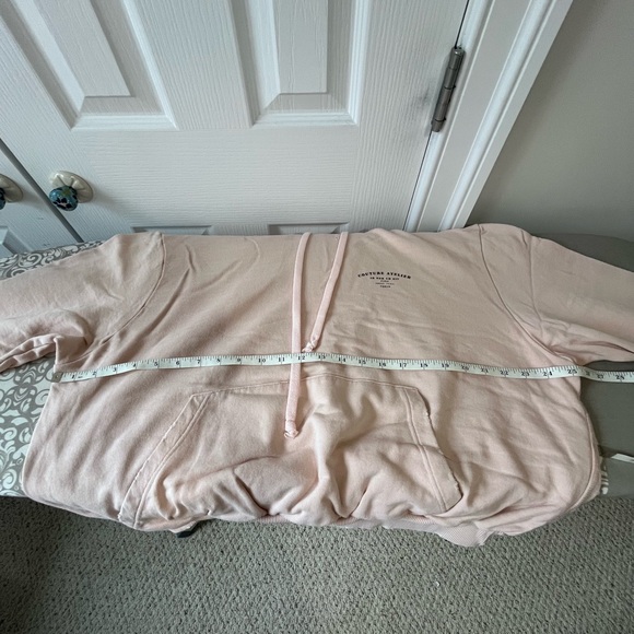 Ih Nom Uh Nit Pink Distressed Box Hoodie with Black Logo Print - Picture 3 of 6